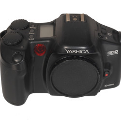 YASHICA 300 AUTO FOCUS ΒΟDY USED 