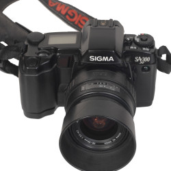 SIGMA SA-300 + 28-70 F3.5-4.5 ΚΙΤ ΜΕΤΑΧΕΙΡΙΣΜΕΝΗ 