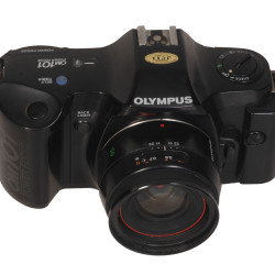 Olympus OM 101 με φακο 50mm F2