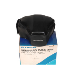 OLYMPUS  CASE 200 