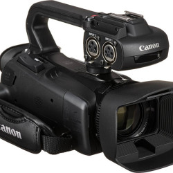 CANON XA 40 Βιντεοκάμερα 4K UHD @ 25fps  Αισθητήρας CMOS Αποθήκευση σε Κάρτα Μνήμης με Οθόνη Αφής 3" και HDMI ΜΕΤΑΧΕΙΡΙΣΜΕΝΗ 
