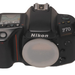 Nikon F-70 USED 