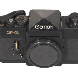 CANON F-1 USED