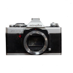  MINOLTA XG9 BODY USED 