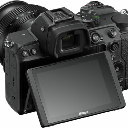   NIKON Z 5 Kit (24-50mm f/4-6.3) Black 