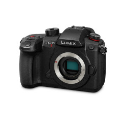 Panasonic Lumix DMC-GH5 II body black MIRRORLESS