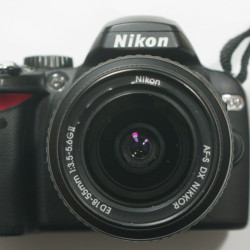 NIKON D60 + 18-55MM F1:3.5-5.6G II USED 